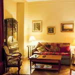 Charming Cosy Apt And Design Near Parc Monceau