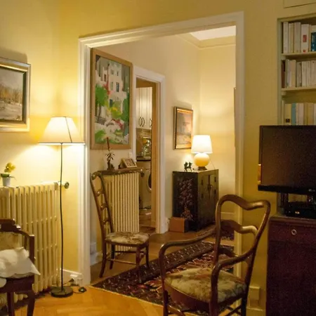 Charming Cosy Apt And Design Near Parc Monceau Paris